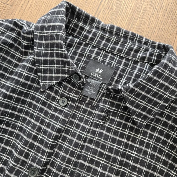 H&M Flannel - Picture 2 of 3